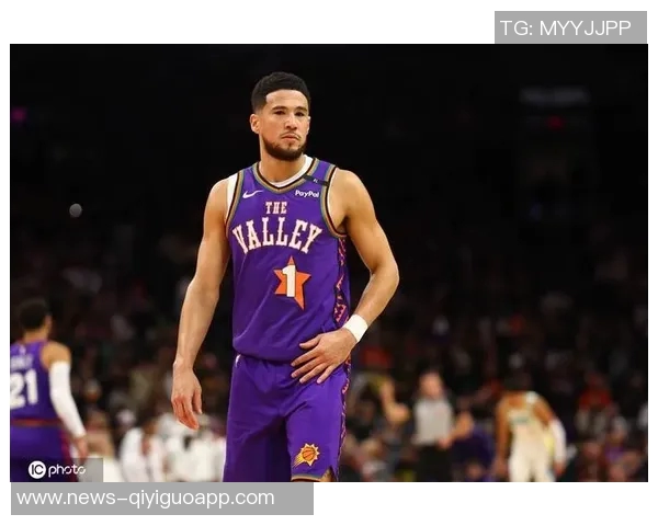 布克谈球队信任建立过程强调夏季训练的重要性与团队凝聚力 布克谈球队信任建立过程强调夏季训练的重要性与团队凝聚力