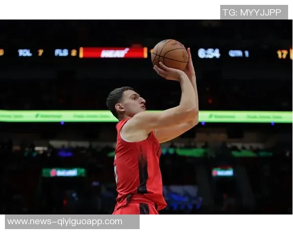 约维奇强调球队需加快节奏寻找场上角色如同步行者般灵活