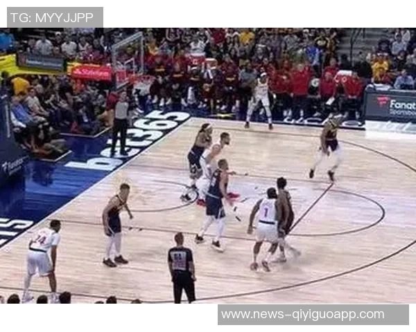 大洛夏季状态下滑明显哈登比尔外线防守漏洞百出 大洛夏季状态下滑明显哈登比尔外线防守漏洞百出